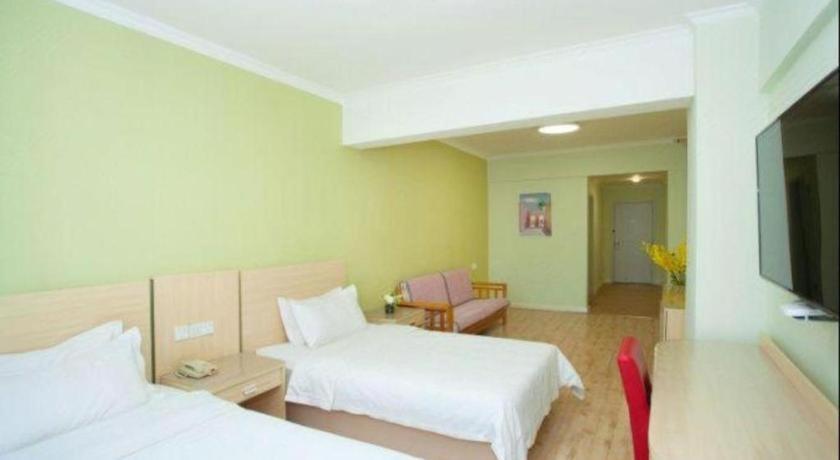 Super 8 Hotel Chengde Imperial Summer Resort Bagian luar foto